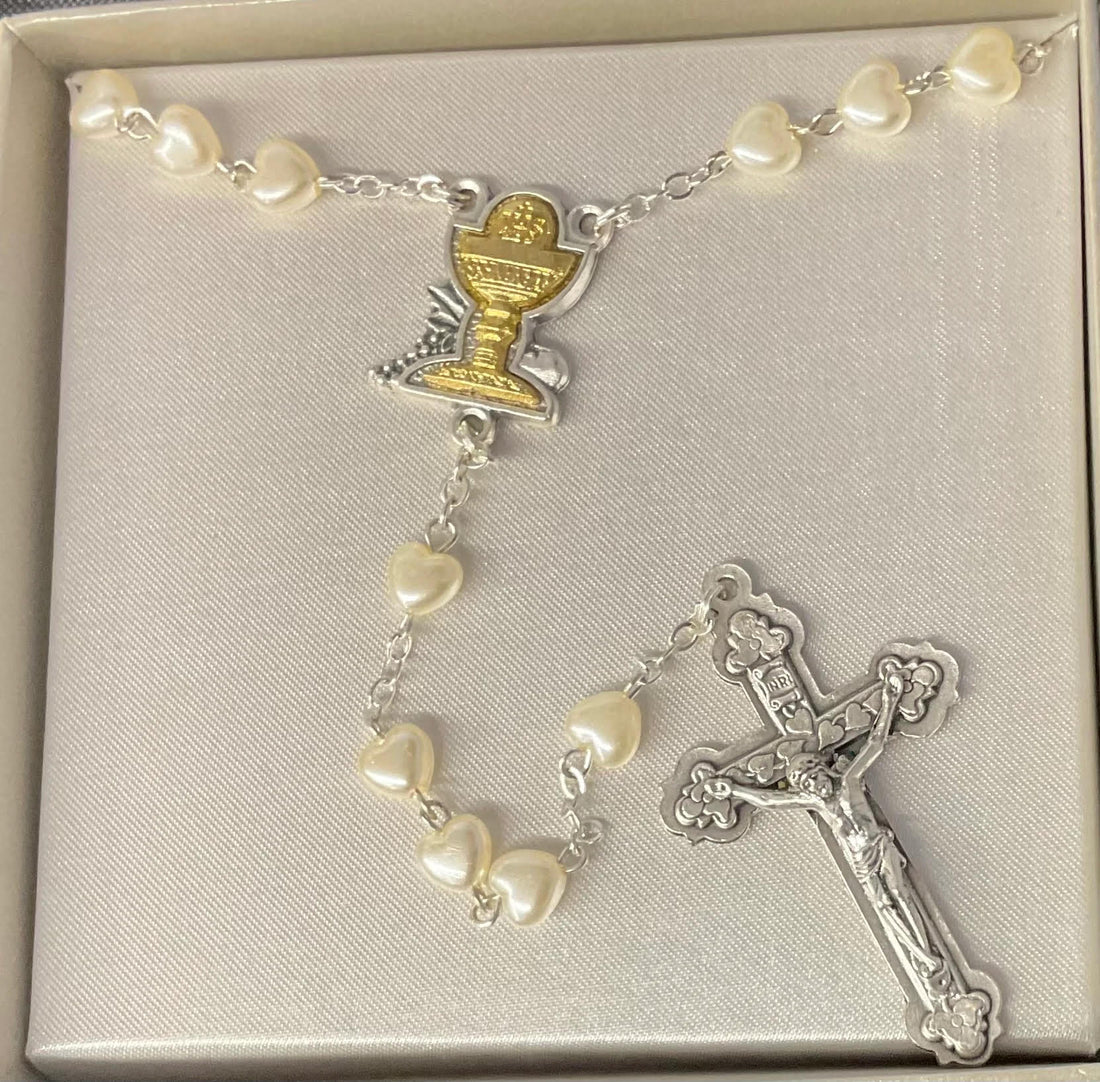 10 Meaningful First Communion Gifts for Boys and Girls