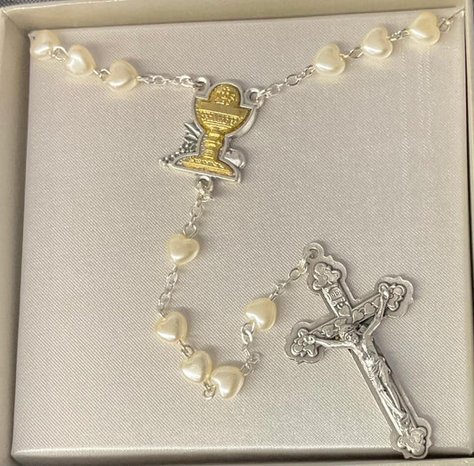 10 Meaningful First Communion Gifts for Boys and Girls