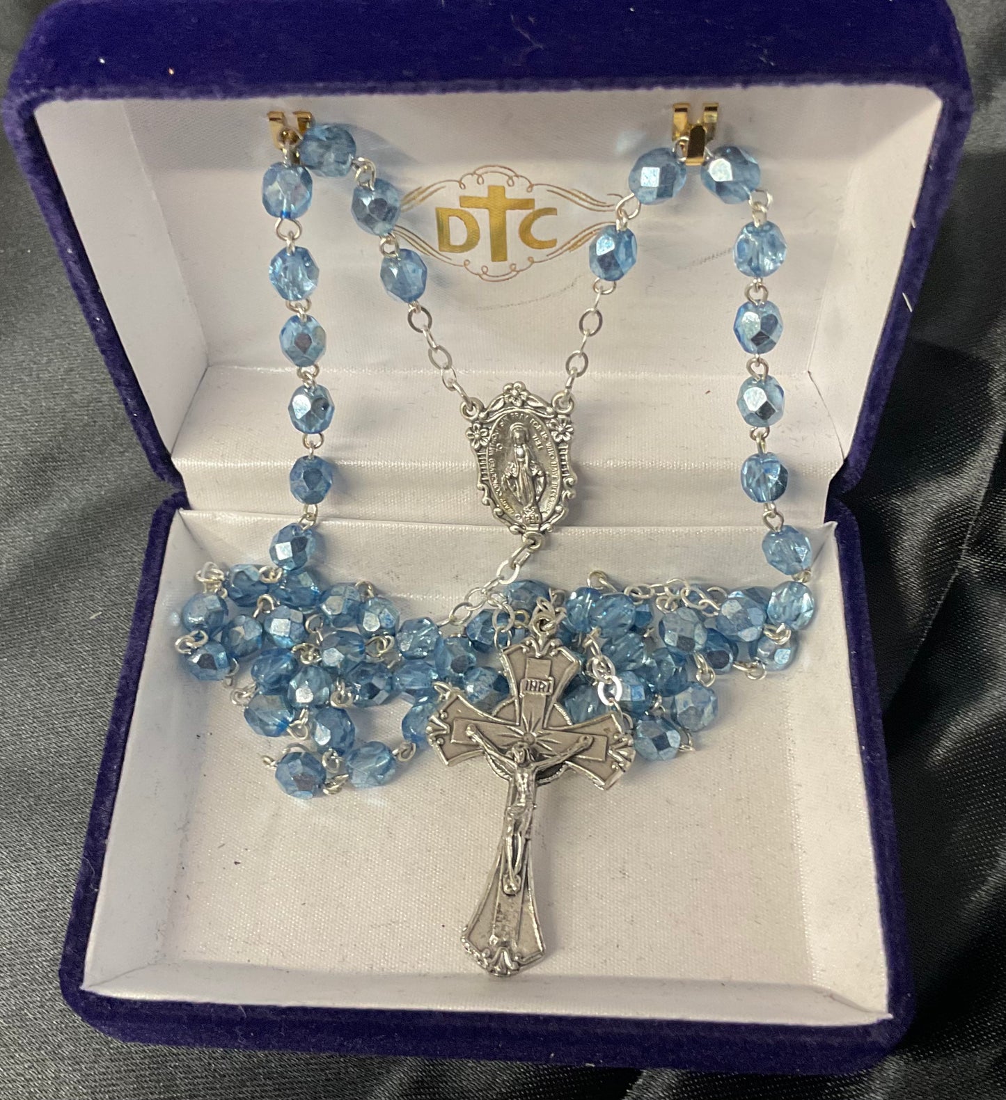 Sapphire Shimmer Light 6mm Rosary