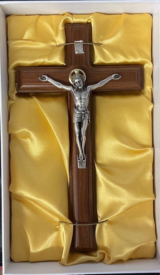 WALNUT ENGAVED CRUCIFIX
